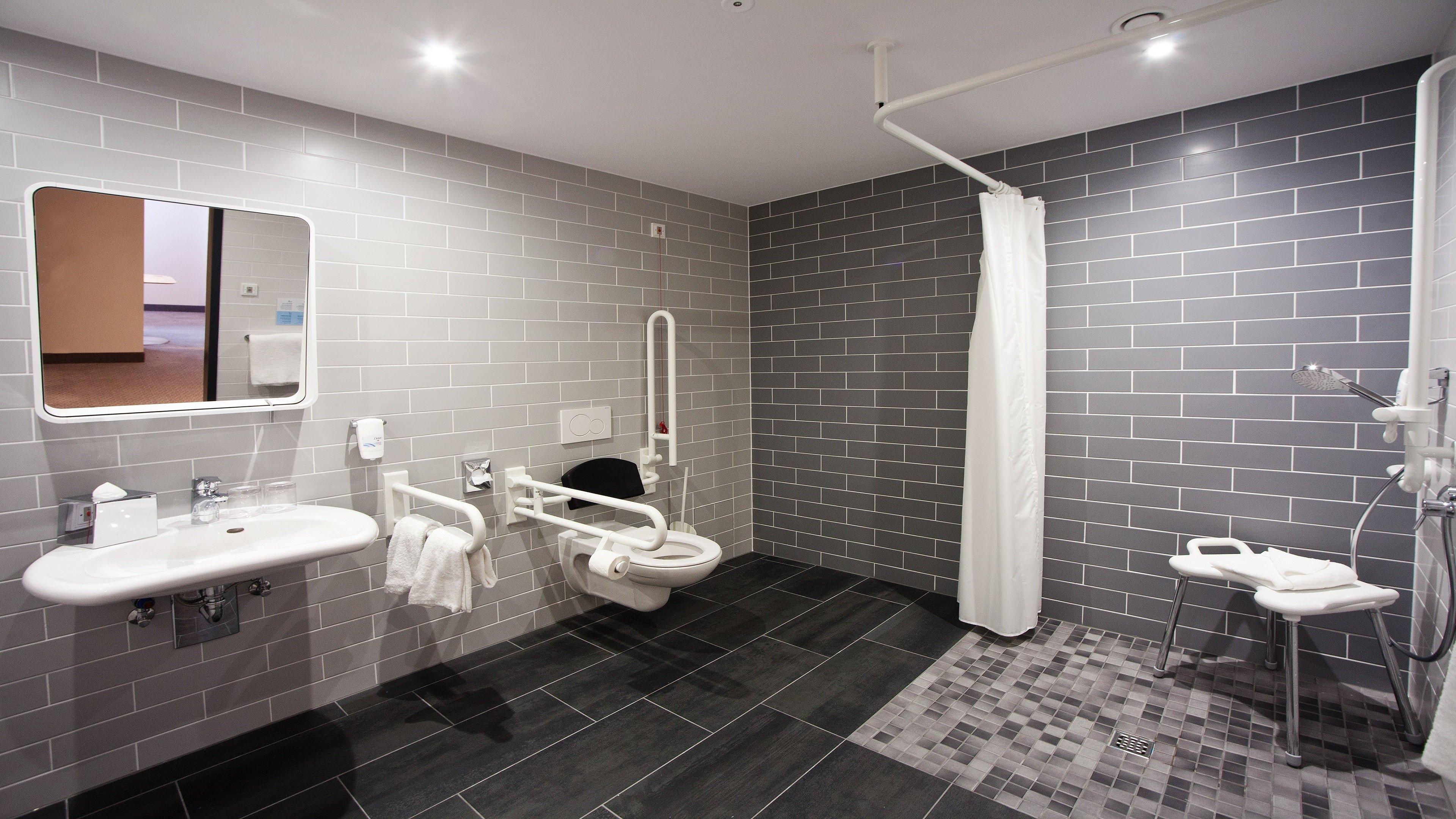 Holiday Inn Express - Saarbruecken By Ihg Bagian luar foto