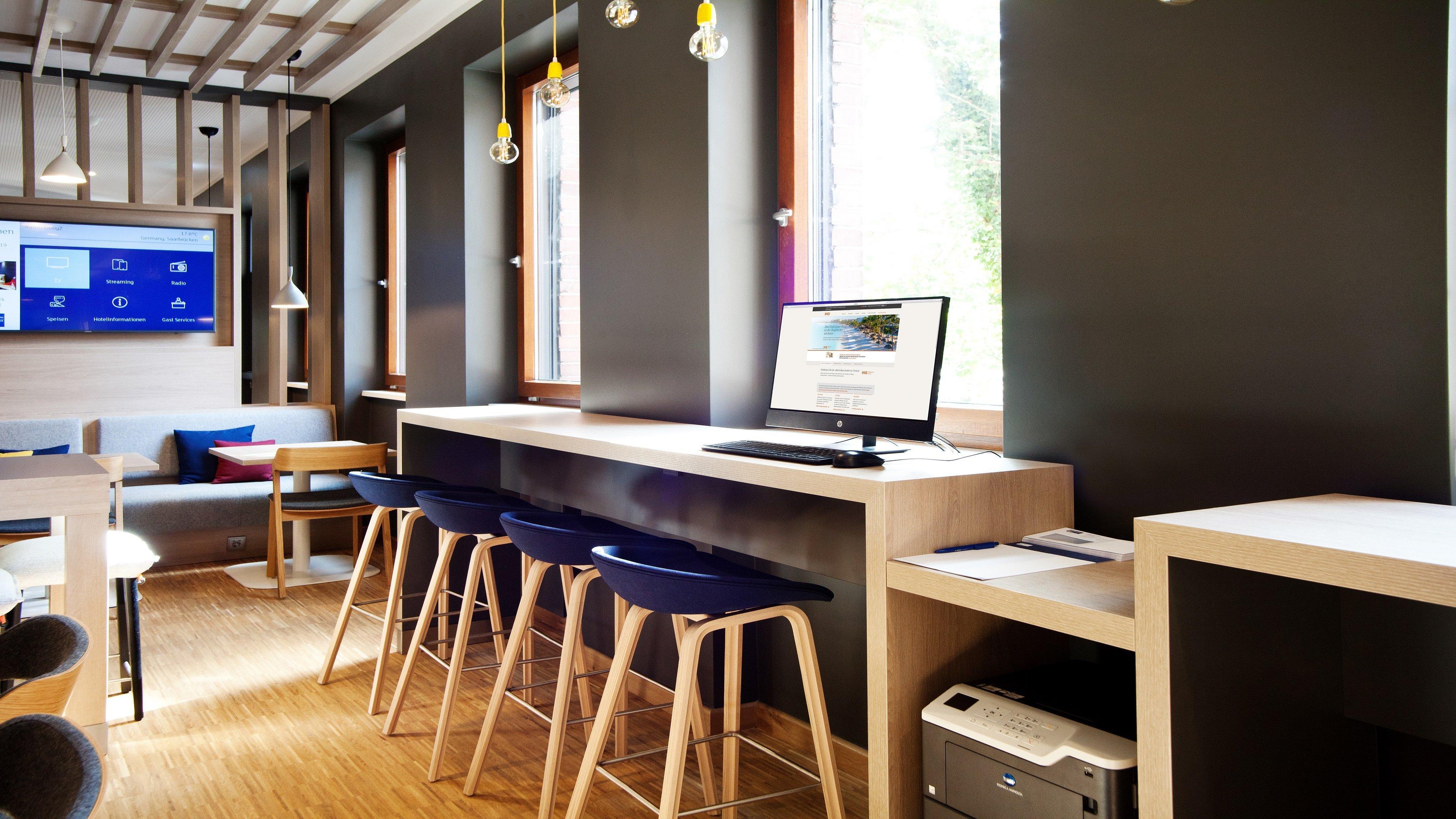 Holiday Inn Express - Saarbruecken By Ihg Bagian luar foto
